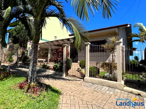 Casa / Sobrado à venda em Bom Jardim, Ivoti