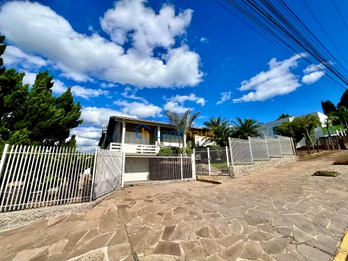 Casa / Sobrado à venda em Concórdia, Ivoti