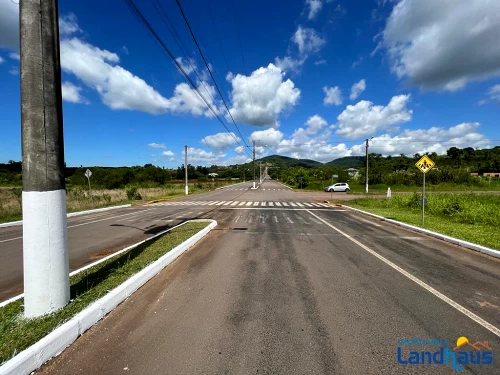 Terreno à venda em Centro, São José do Hortêncio