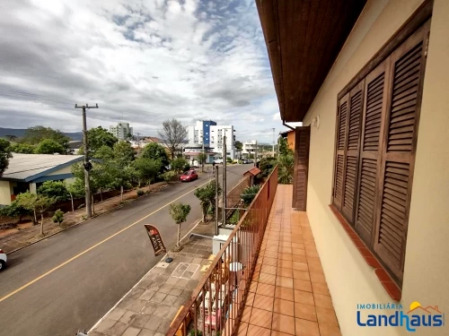 Casa / Sobrado à venda em Farroupilha, Ivoti