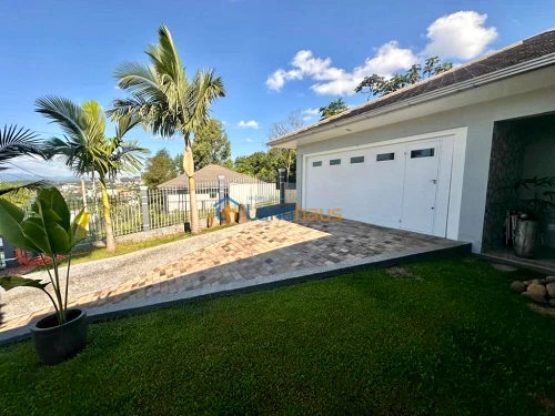 Casa / Sobrado à venda em Jardim Panorâmico, Ivoti