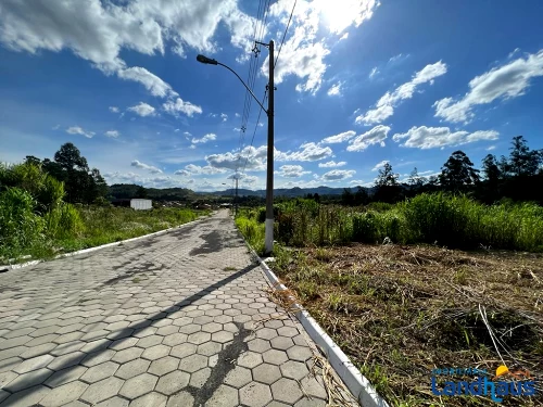 Terreno à venda em Centro, Presidente Lucena