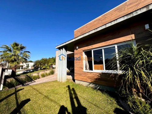 Casa / Sobrado à venda em Jardim Panorâmico, Ivoti