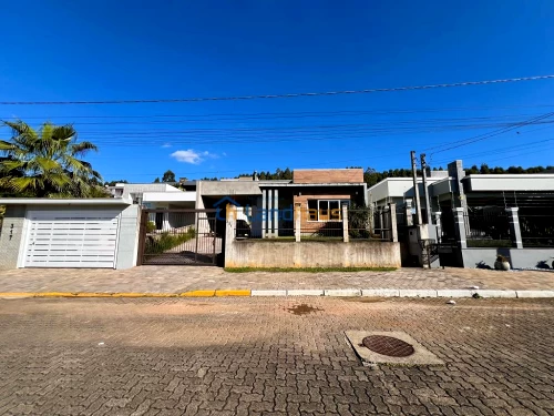 Casa / Sobrado à venda em Jardim Panorâmico, Ivoti