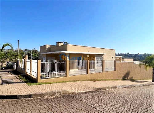 Casa / Sobrado à venda em Jardim Panorâmico, Ivoti
