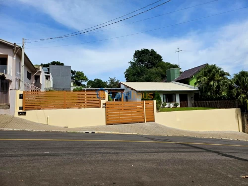 Casa / Sobrado à venda em Jardim do Alto, Ivoti