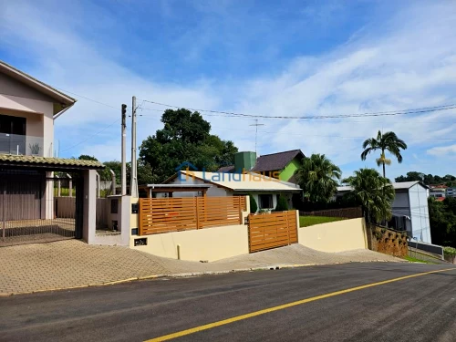 Casa / Sobrado à venda em Jardim do Alto, Ivoti