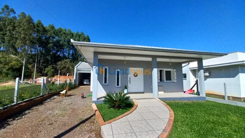 Casa / Sobrado à venda em Centro, Presidente Lucena