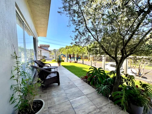 Casa / Sobrado à venda em Jardim Bühler, Ivoti