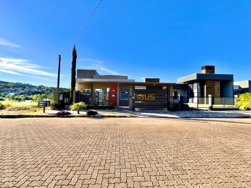 Casa / Sobrado à venda em Jardim Panorâmico, Ivoti
