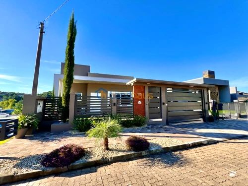 Casa / Sobrado à venda em Jardim Panorâmico, Ivoti