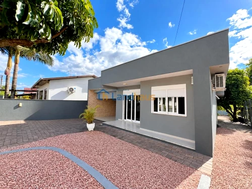 Casa / Sobrado à venda em Farroupilha, Ivoti