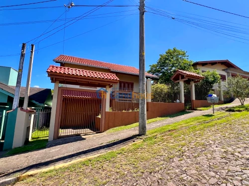 Casa / Sobrado à venda em Concórdia, Ivoti