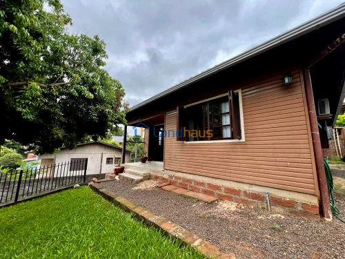 Casa / Sobrado à venda em Bom Jardim, Ivoti