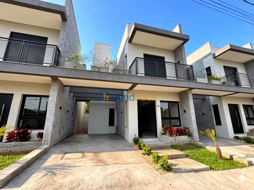 Casa / Sobrado à venda em Bom Jardim, Ivoti