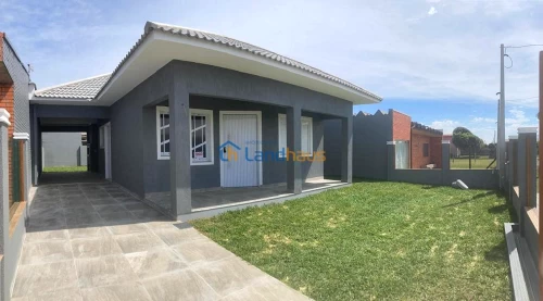 Casa / Sobrado à venda em Jardim do Éden (Nova Tramandaí), Tramandaí