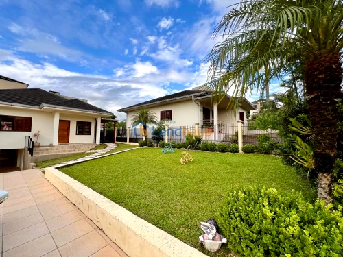Casa / Sobrado à venda em Concórdia, Ivoti