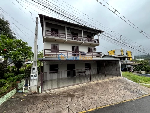 Casa / Sobrado para alugar em Bom Jardim, Ivoti