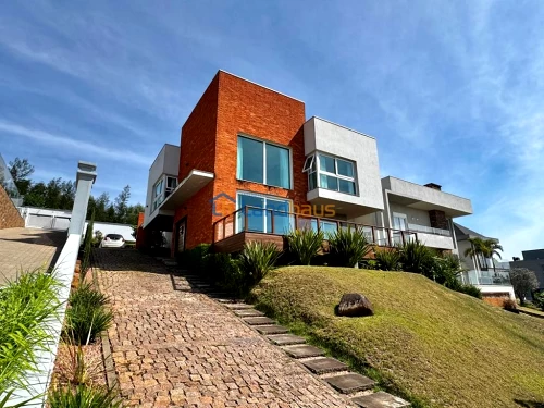 Casa / Sobrado à venda em Centro, Ivoti