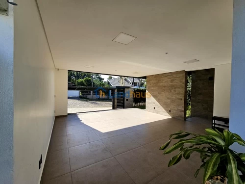 Casa / Sobrado à venda em Concórdia, Ivoti