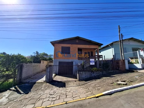 Casa / Sobrado para alugar em Concórdia, Ivoti