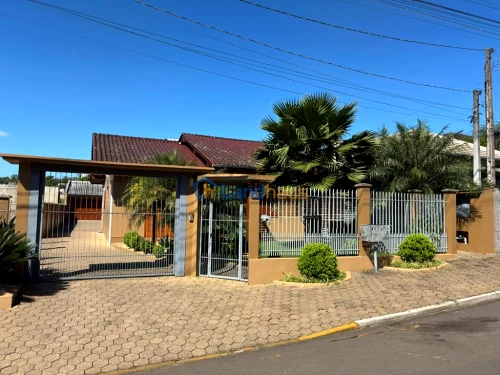Casa / Sobrado à venda em Jardim Bühler, Ivoti