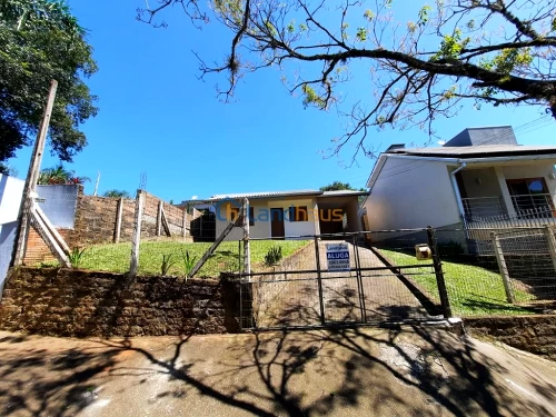 Casa / Sobrado à venda em Bom Jardim, Ivoti
