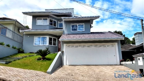 Casa / Sobrado à venda em Farroupilha, Ivoti