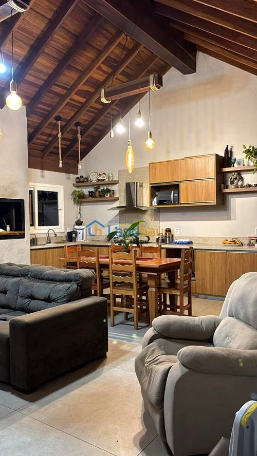 Casa / Sobrado à venda em Jardim Panorâmico, Ivoti