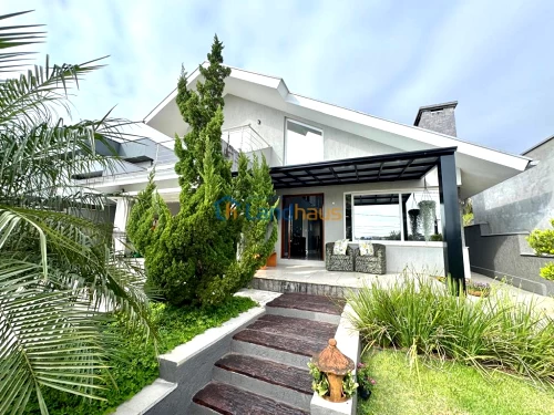 Casa / Sobrado à venda em Jardim Panorâmico, Ivoti